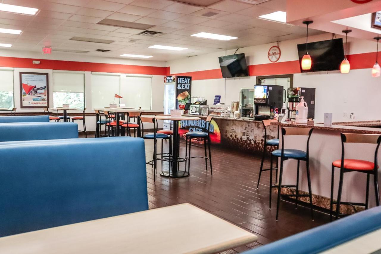 Howard Johnson By Wyndham Fl I-75 Ocala